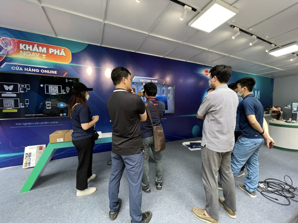 VR Booth Rạng Đông
